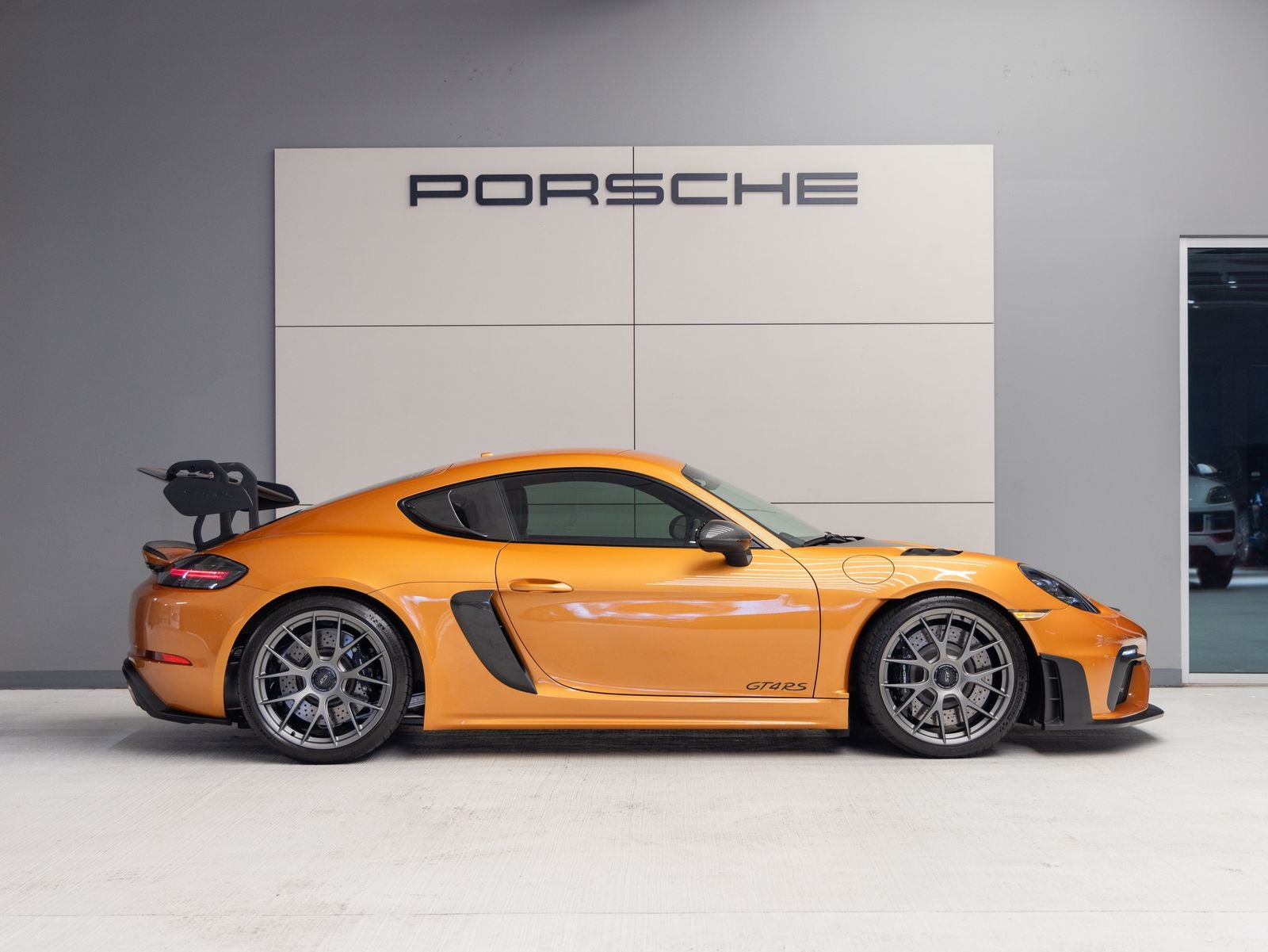 2024 Porsche 718 718 Cayman GT4 RS (MY24)
