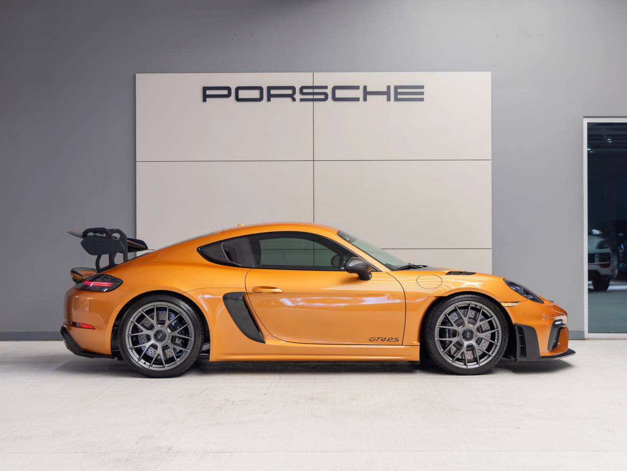 2024 Porsche 718 718 Cayman GT4 RS (MY24)