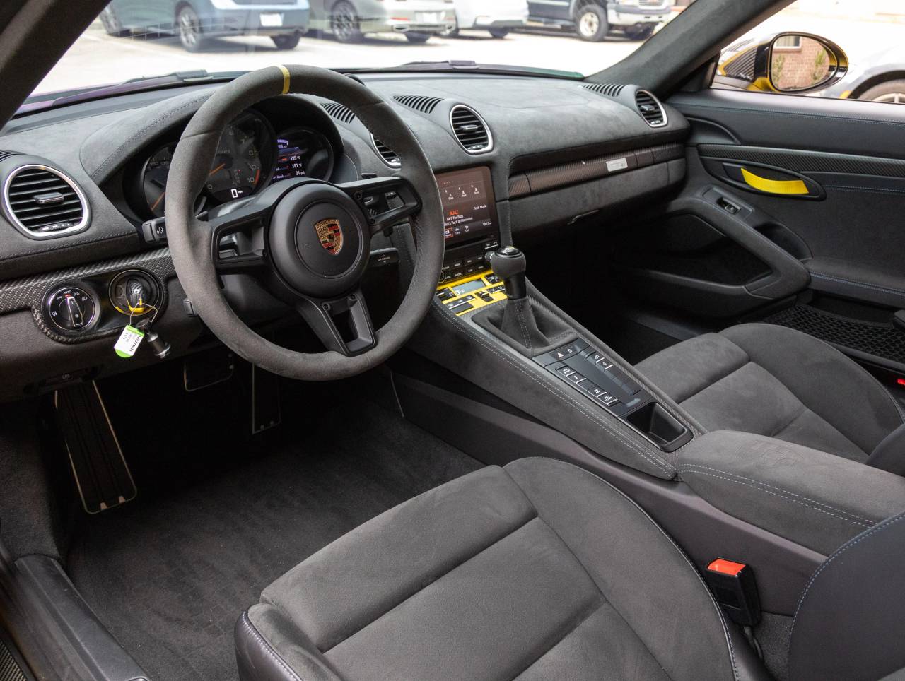 2024 Porsche 718 Cayman GT4 RS
