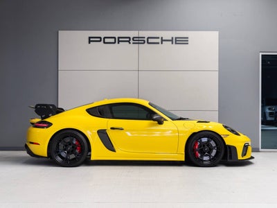 2024 Porsche 718 Cayman GT4 RS