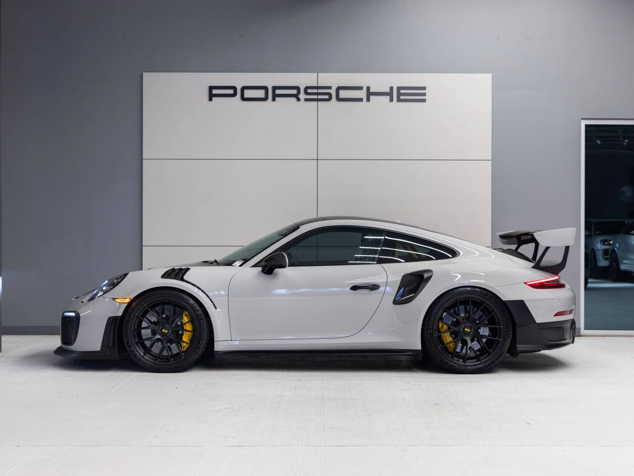2018 Porsche 911 GT2 RS
