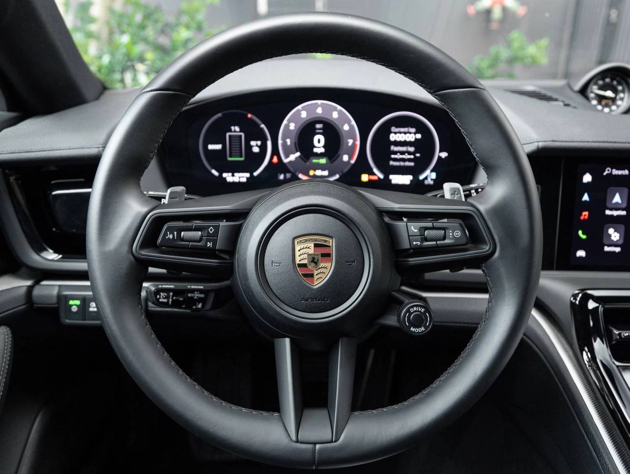2025 Porsche Panamera 4 E-Hybrid