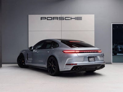 2025 Porsche Panamera 4 E-Hybrid