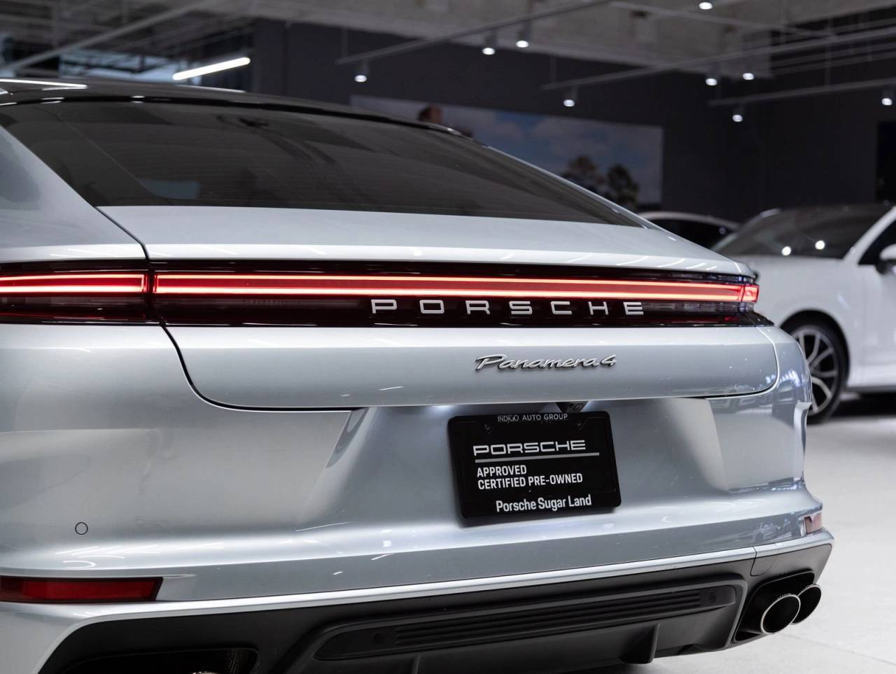 2025 Porsche Panamera 4 E-Hybrid