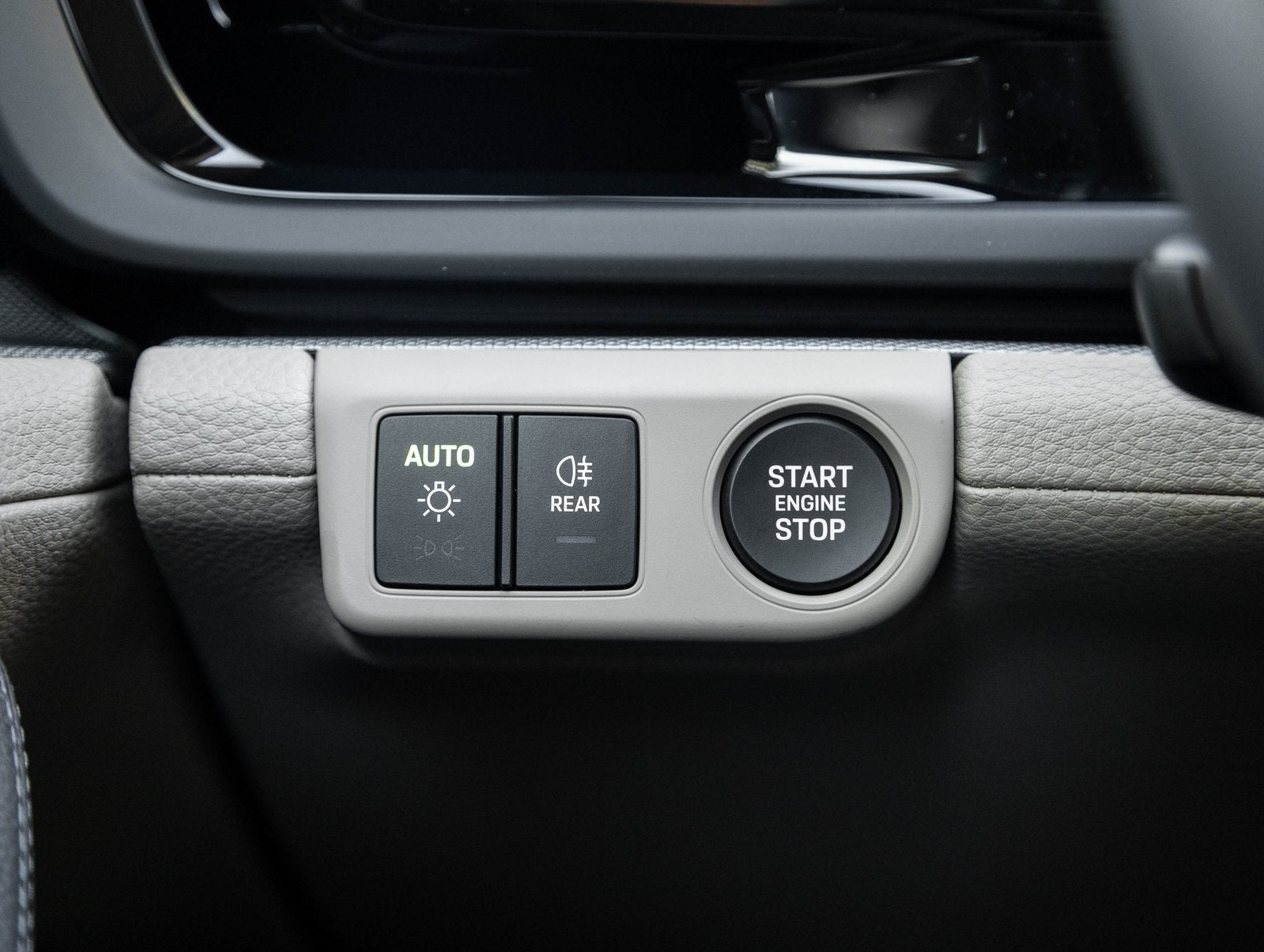 2026 Porsche Panamera Panamera 4 E-Hybrid