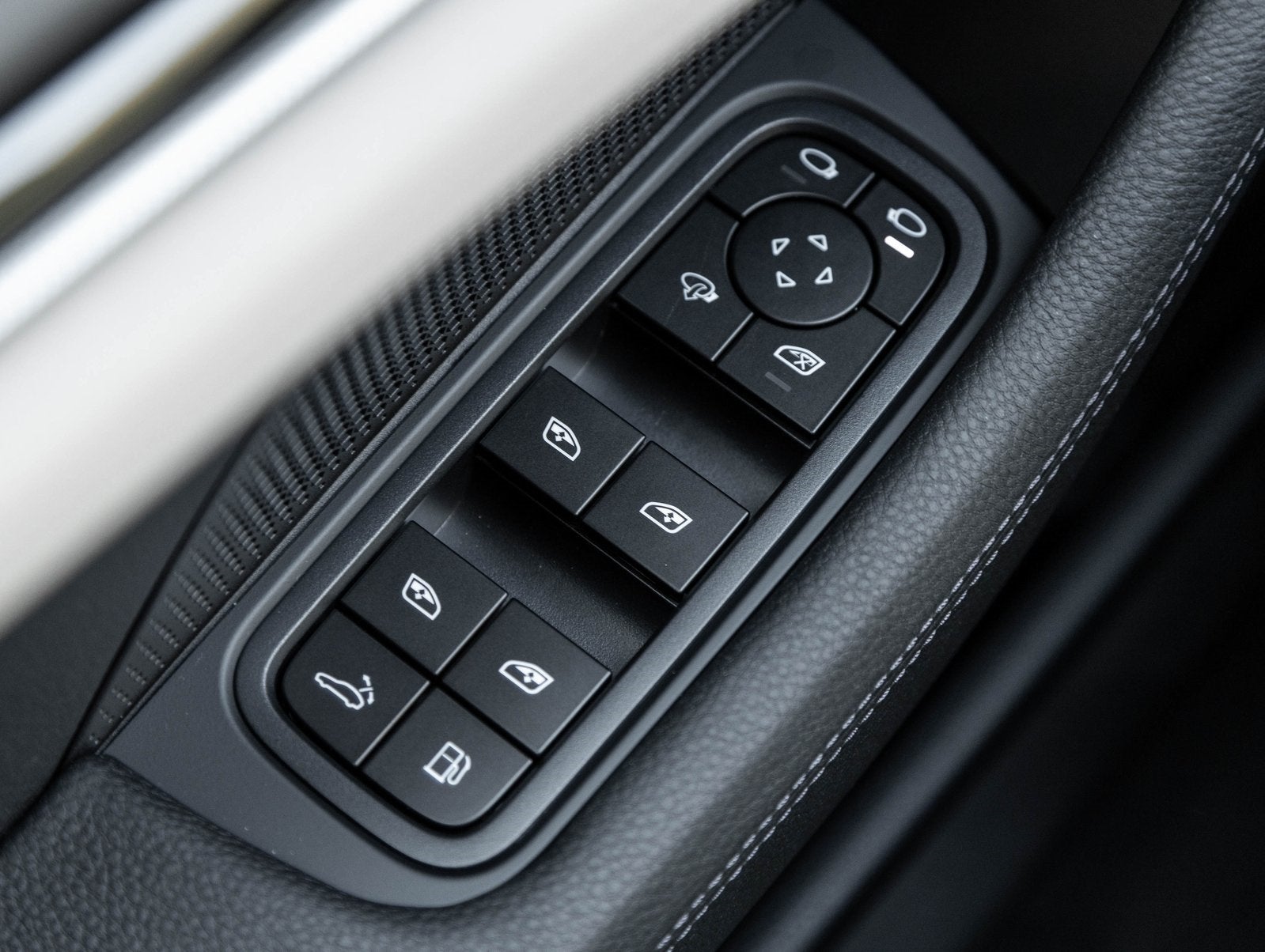 2026 Porsche Panamera Panamera 4 E-Hybrid