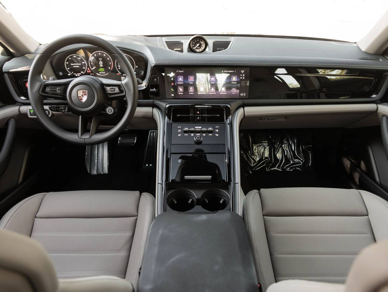 2026 Porsche Panamera Panamera 4 E-Hybrid