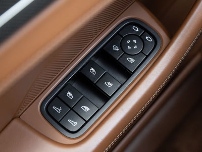 2022 Porsche Panamera Turbo S