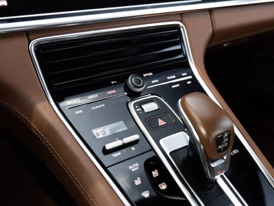2022 Porsche Panamera Turbo S