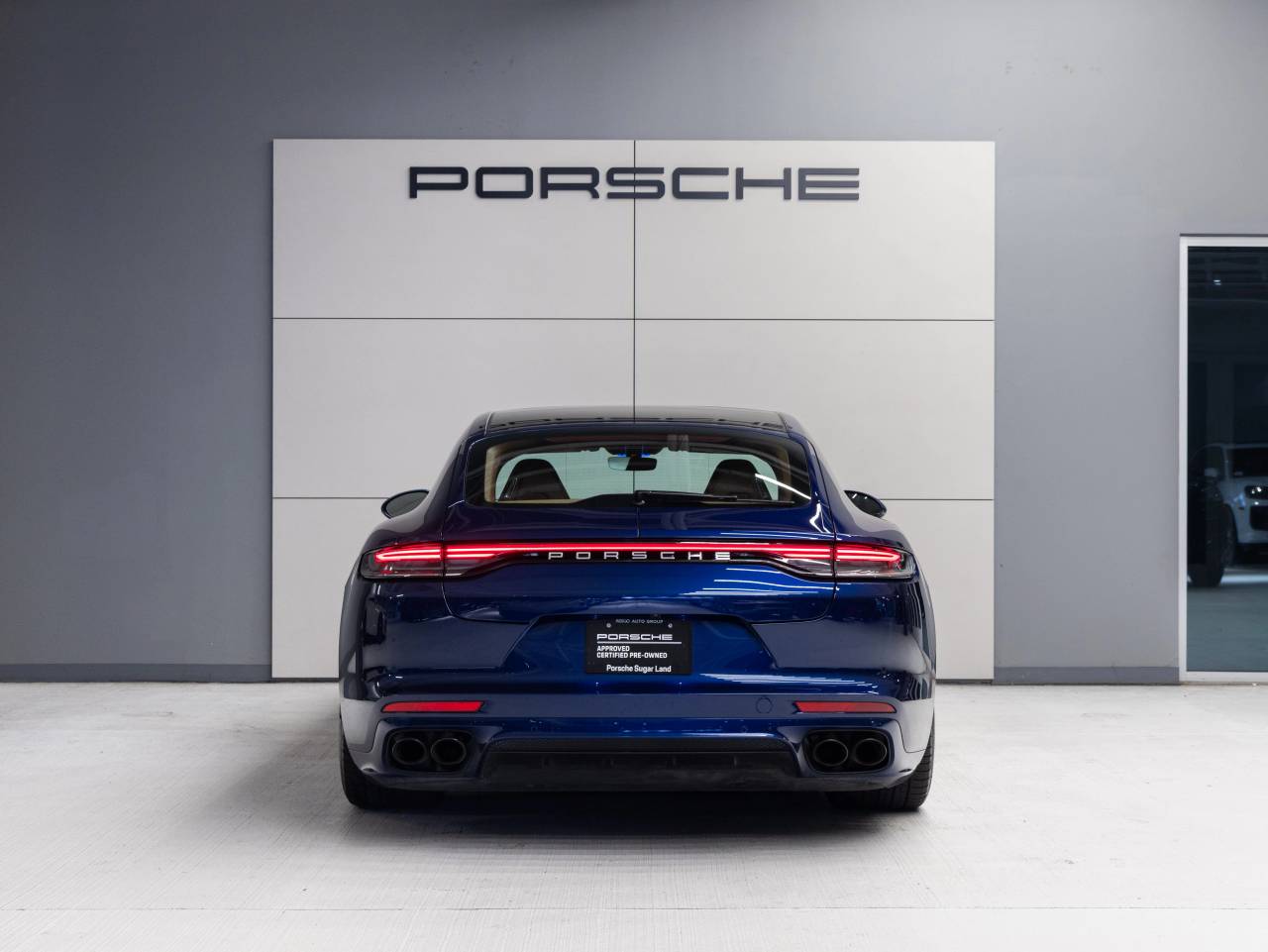 2022 Porsche Panamera Turbo S