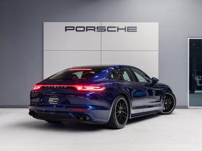 2022 Porsche Panamera Turbo S