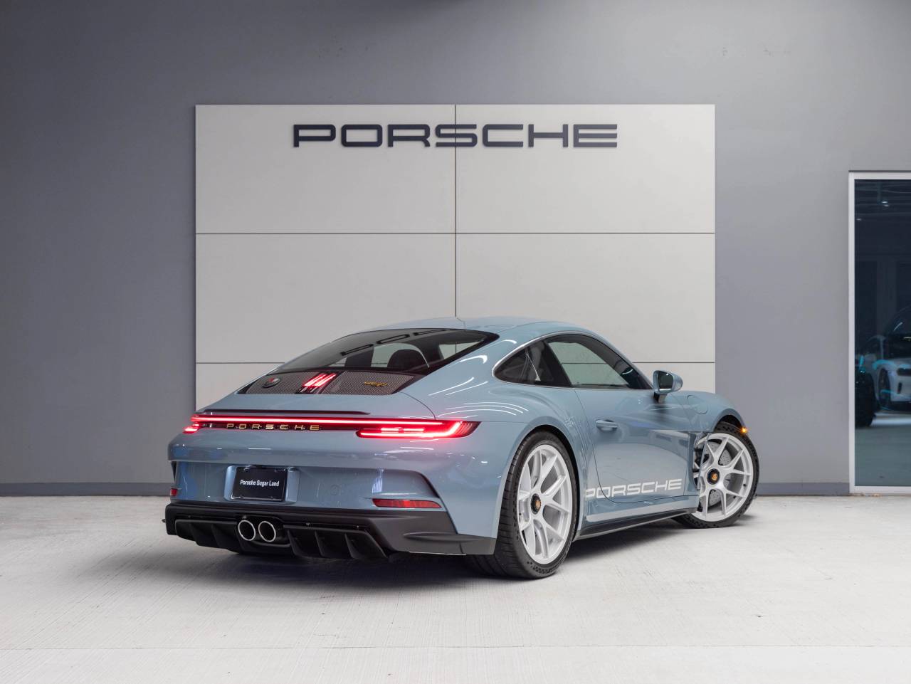 2024 Porsche 911 911 S/T