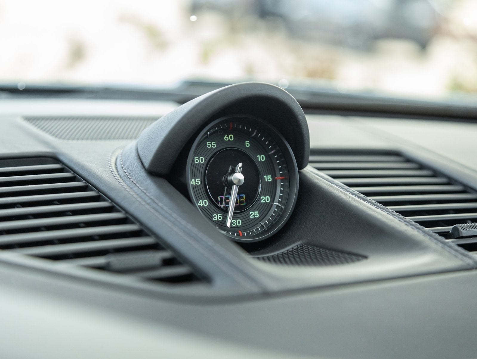 2024 Porsche 911 911 S/T