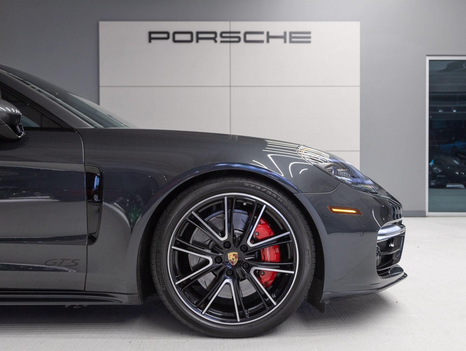 2020 Porsche Panamera GTS