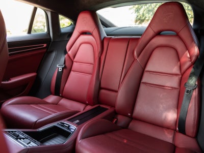 2020 Porsche Panamera GTS