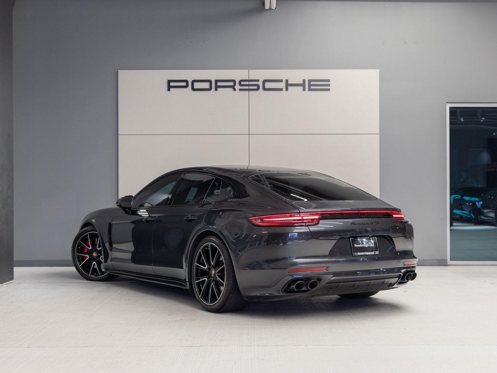 2020 Porsche Panamera GTS