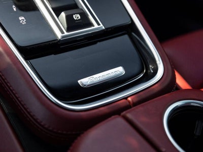 2020 Porsche Panamera Panamera GTS