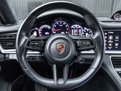 2023 Porsche Panamera GTS