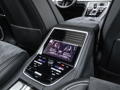 2023 Porsche Panamera GTS