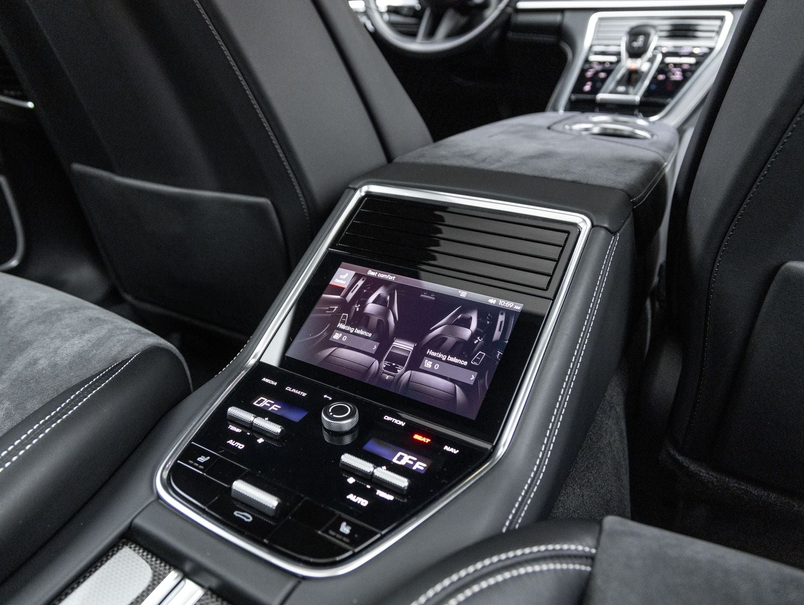 2023 Porsche Panamera GTS