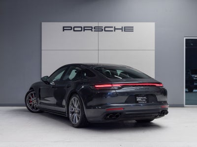 2023 Porsche Panamera GTS