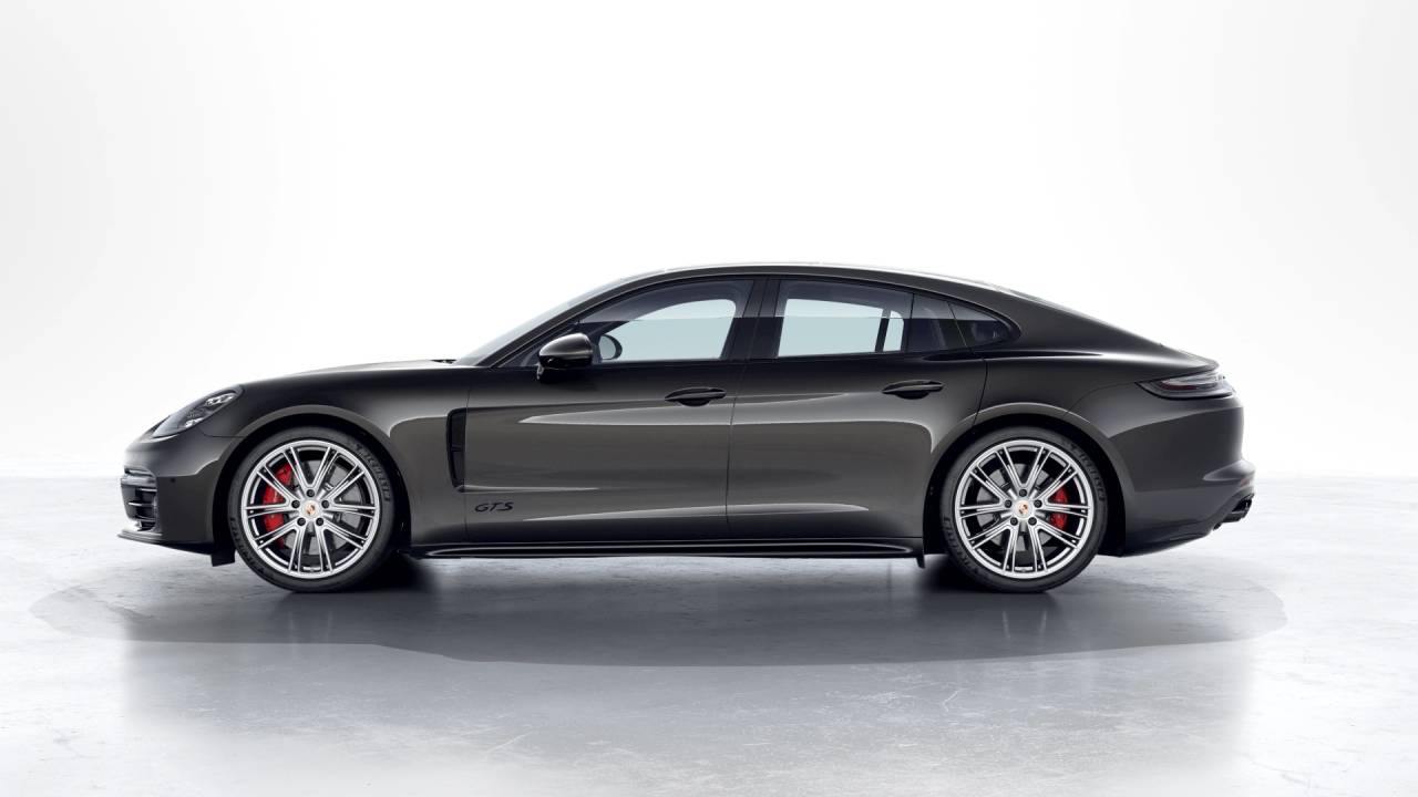 2023 Porsche Panamera Panamera GTS (MY23)