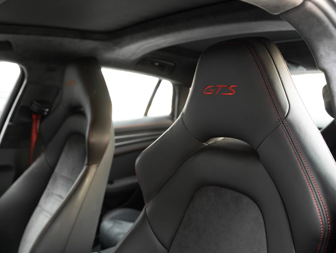 2023 Porsche Panamera Panamera GTS