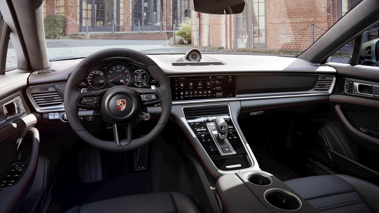 2023 Porsche Panamera Panamera GTS
