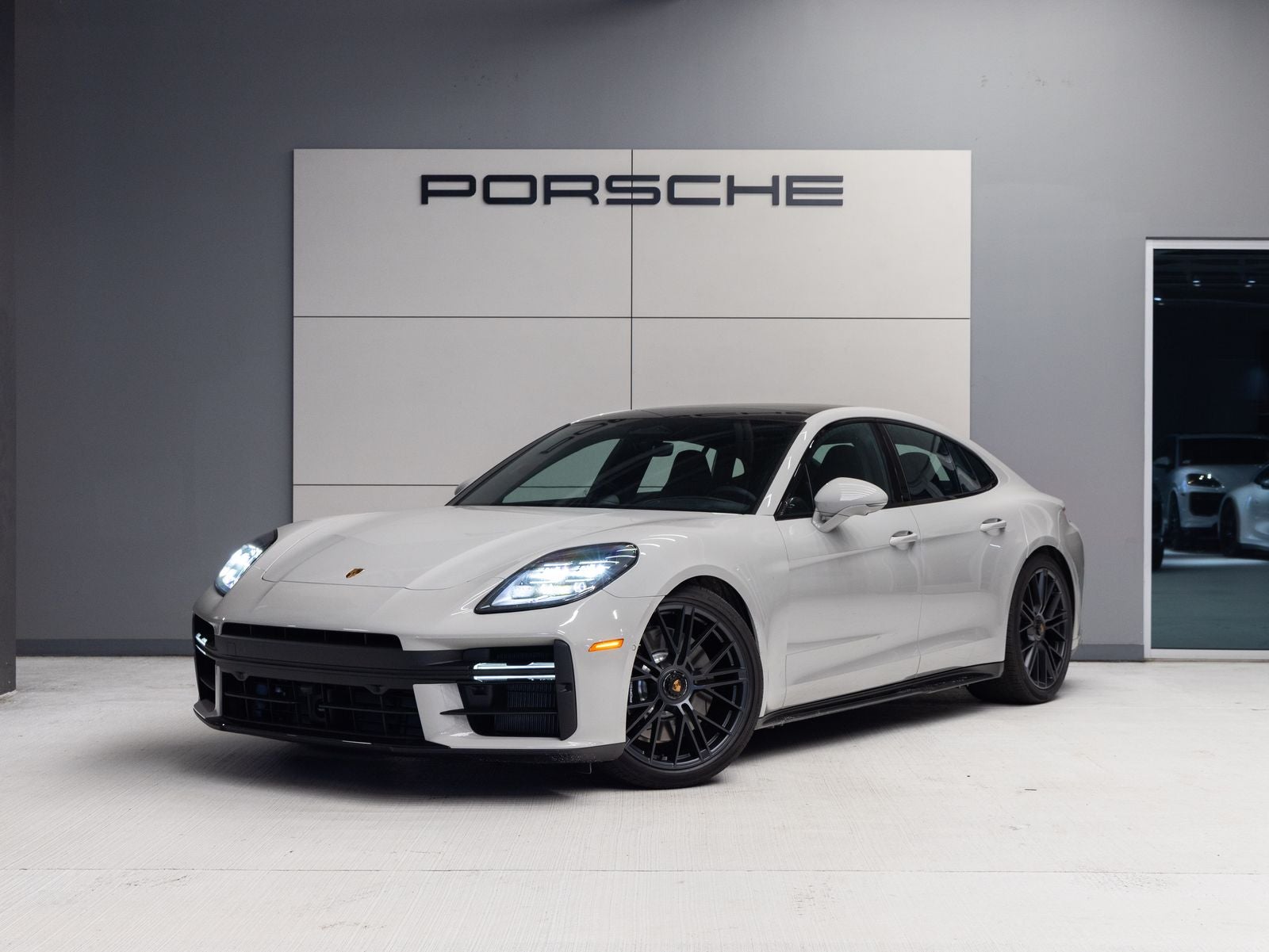 2026 Porsche Panamera Panamera GTS
