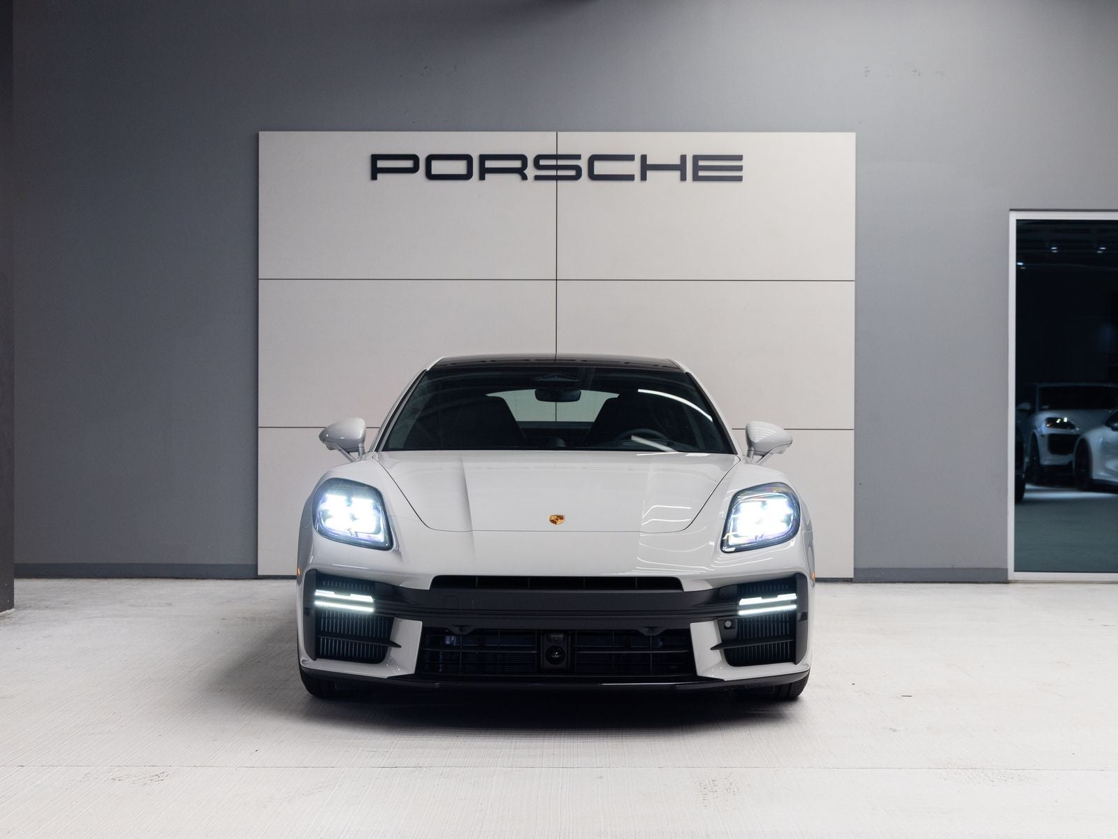 2026 Porsche Panamera Panamera GTS