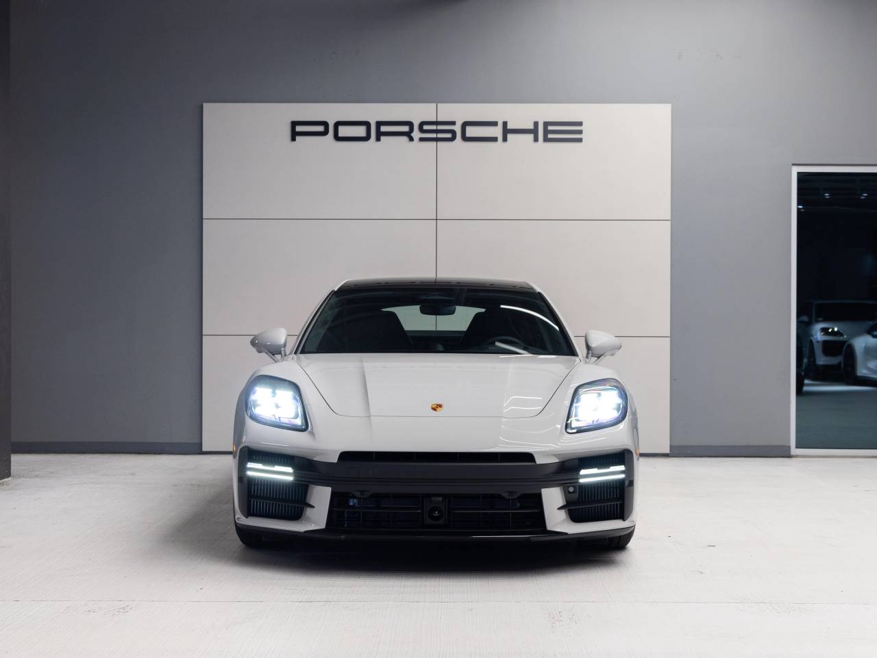 2026 Porsche Panamera Panamera GTS