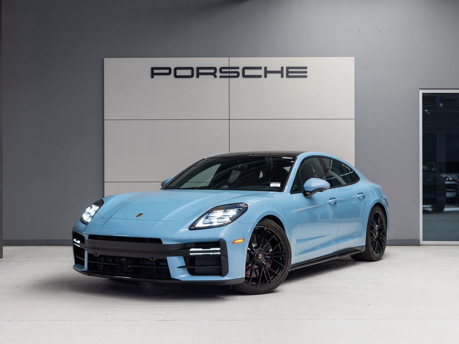 2026 Porsche Panamera GTS