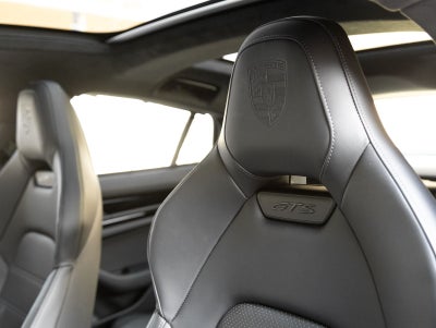 2026 Porsche Panamera GTS