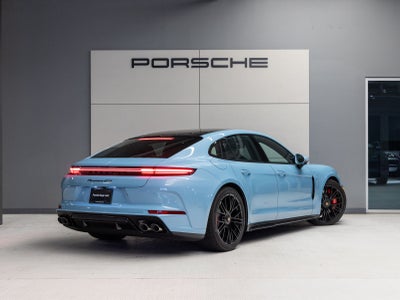2026 Porsche Panamera GTS