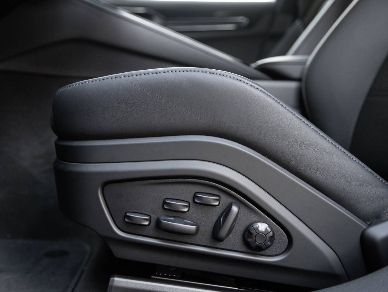 2026 Porsche Panamera GTS