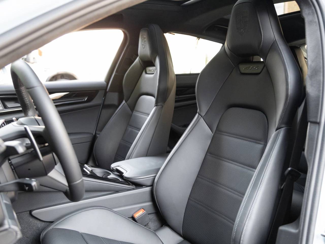 2026 Porsche Panamera Panamera GTS