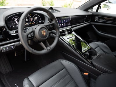 2026 Porsche Panamera Panamera GTS