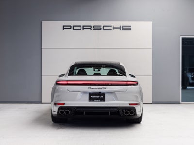 2026 Porsche Panamera Panamera GTS