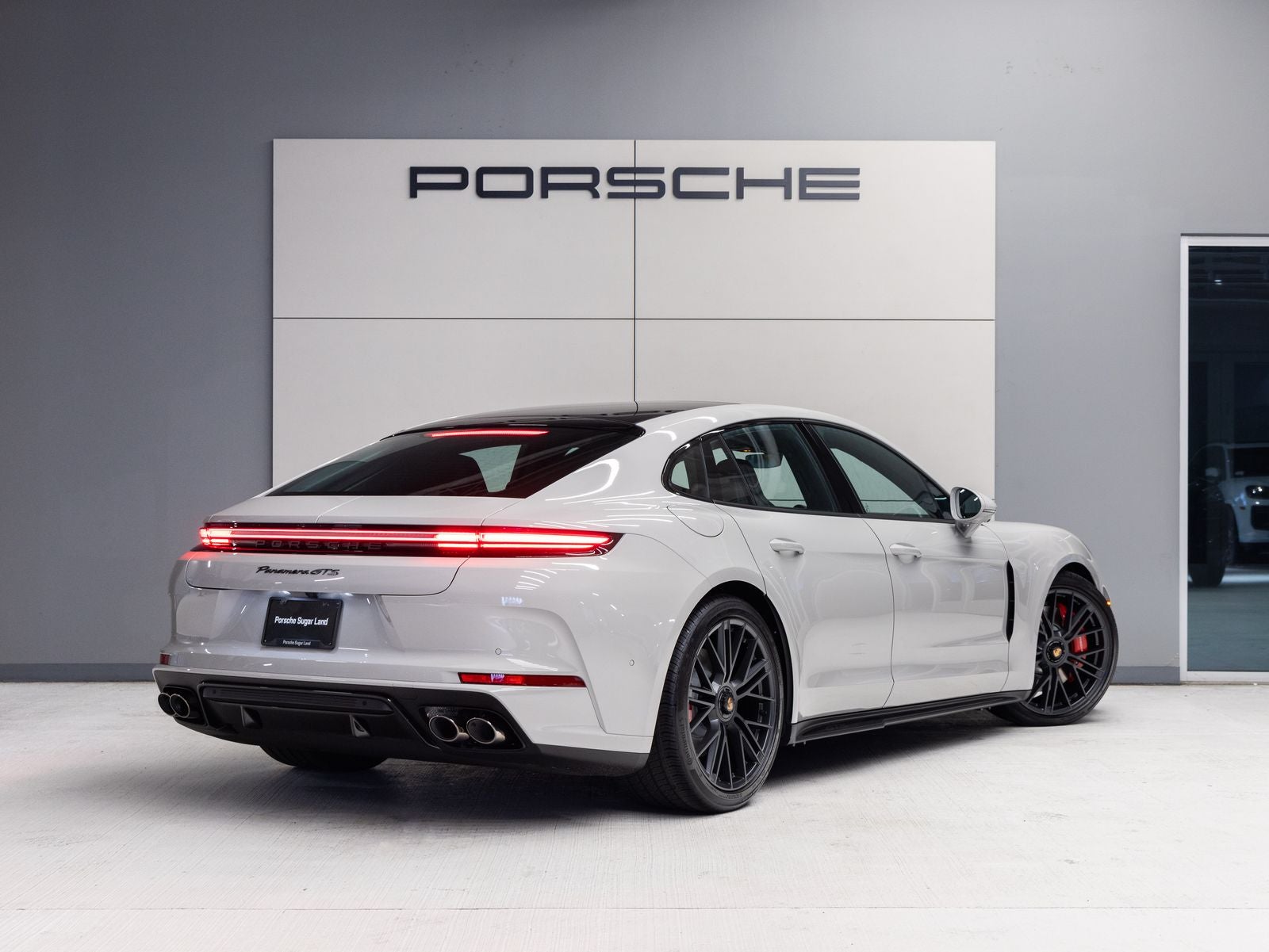 2026 Porsche Panamera Panamera GTS