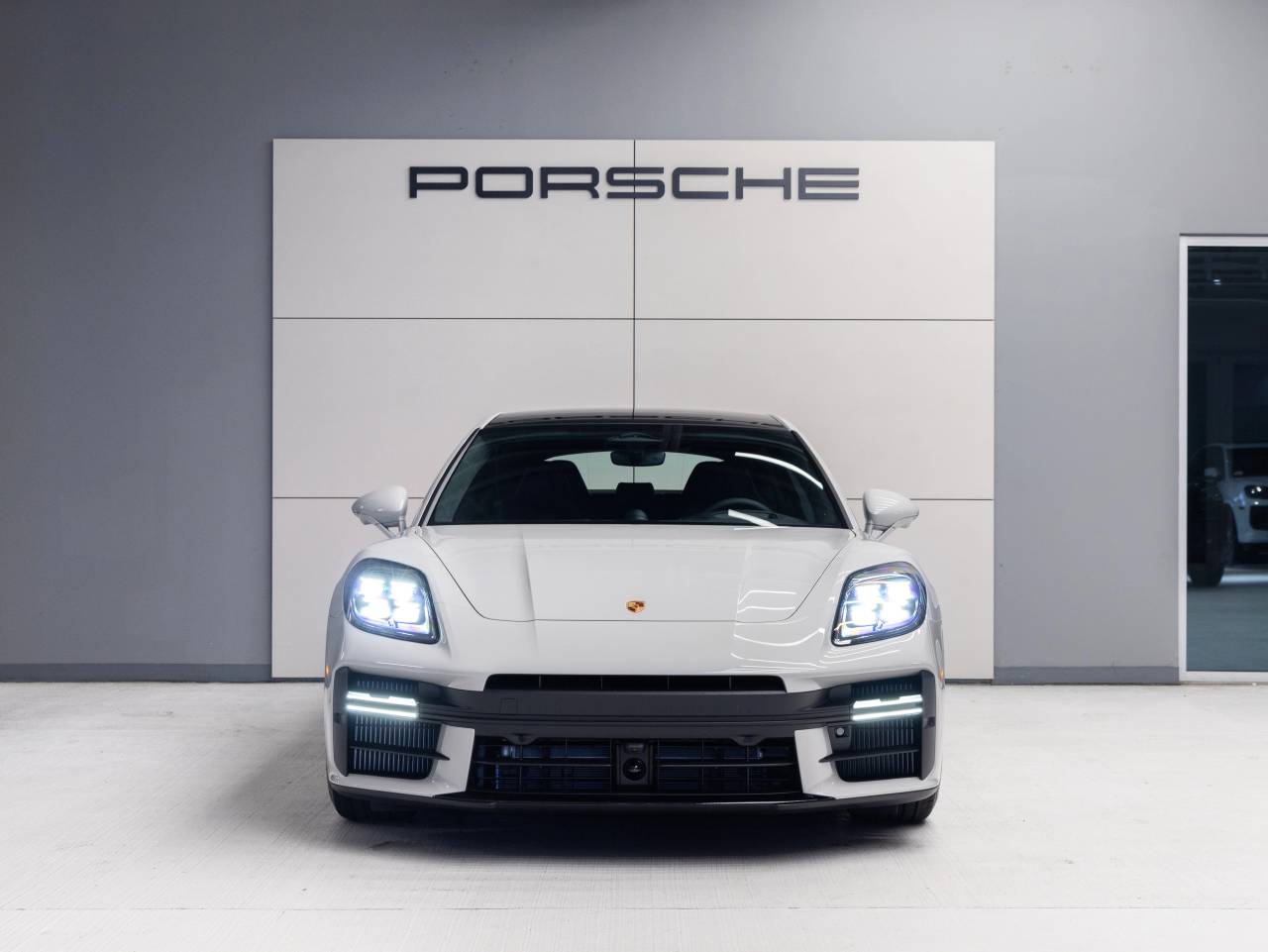 2026 Porsche Panamera Panamera GTS