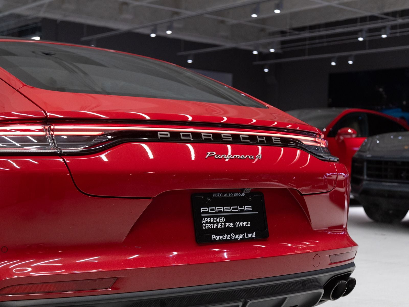 2023 Porsche Panamera 4 Platinum Edition