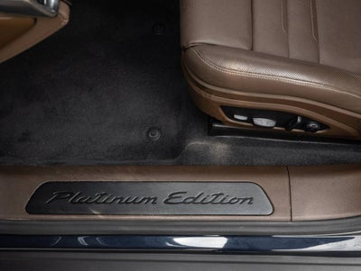 2023 Porsche Panamera 4 Platinum Edition