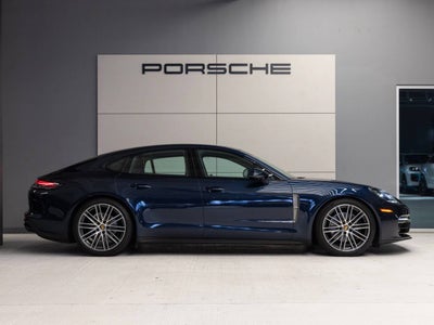 2023 Porsche Panamera 4 Platinum Edition