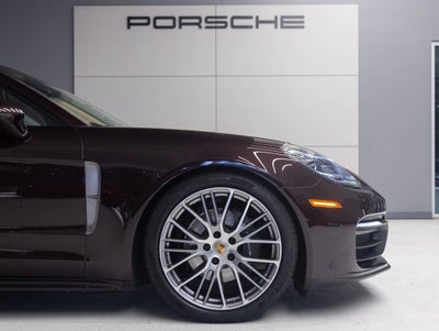 2022 Porsche Panamera Panamera 4 Platinum Edition (MY22)