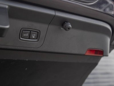 2022 Porsche Panamera Panamera 4 Platinum Edition (MY22)