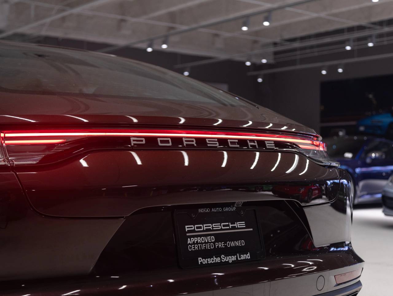 2022 Porsche Panamera Panamera 4 Platinum Edition (MY22)