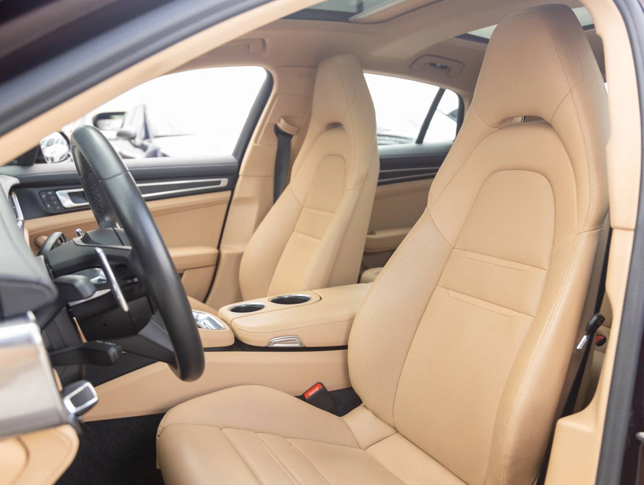 2022 Porsche Panamera Panamera 4 Platinum Edition (MY22)