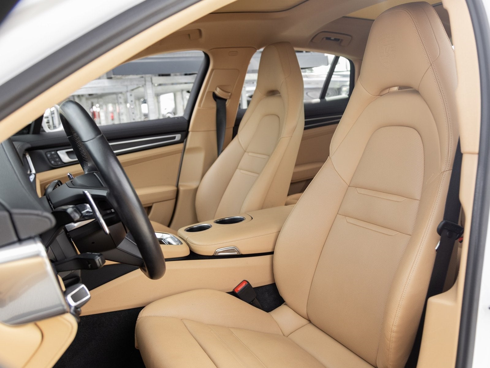 2023 Porsche Panamera Panamera 4 Platinum Edition (MY23)