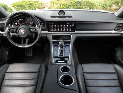 2023 Porsche Panamera Panamera 4 Platinum Edition
