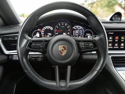 2023 Porsche Panamera Panamera 4 Platinum Edition